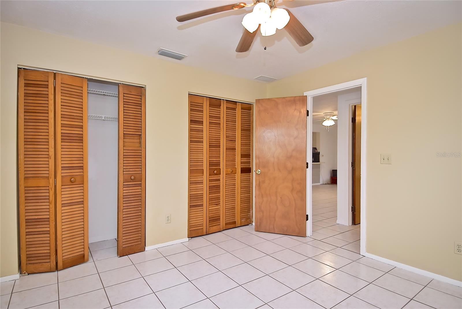 Image 17 of 34 For 1290 Leeward Road