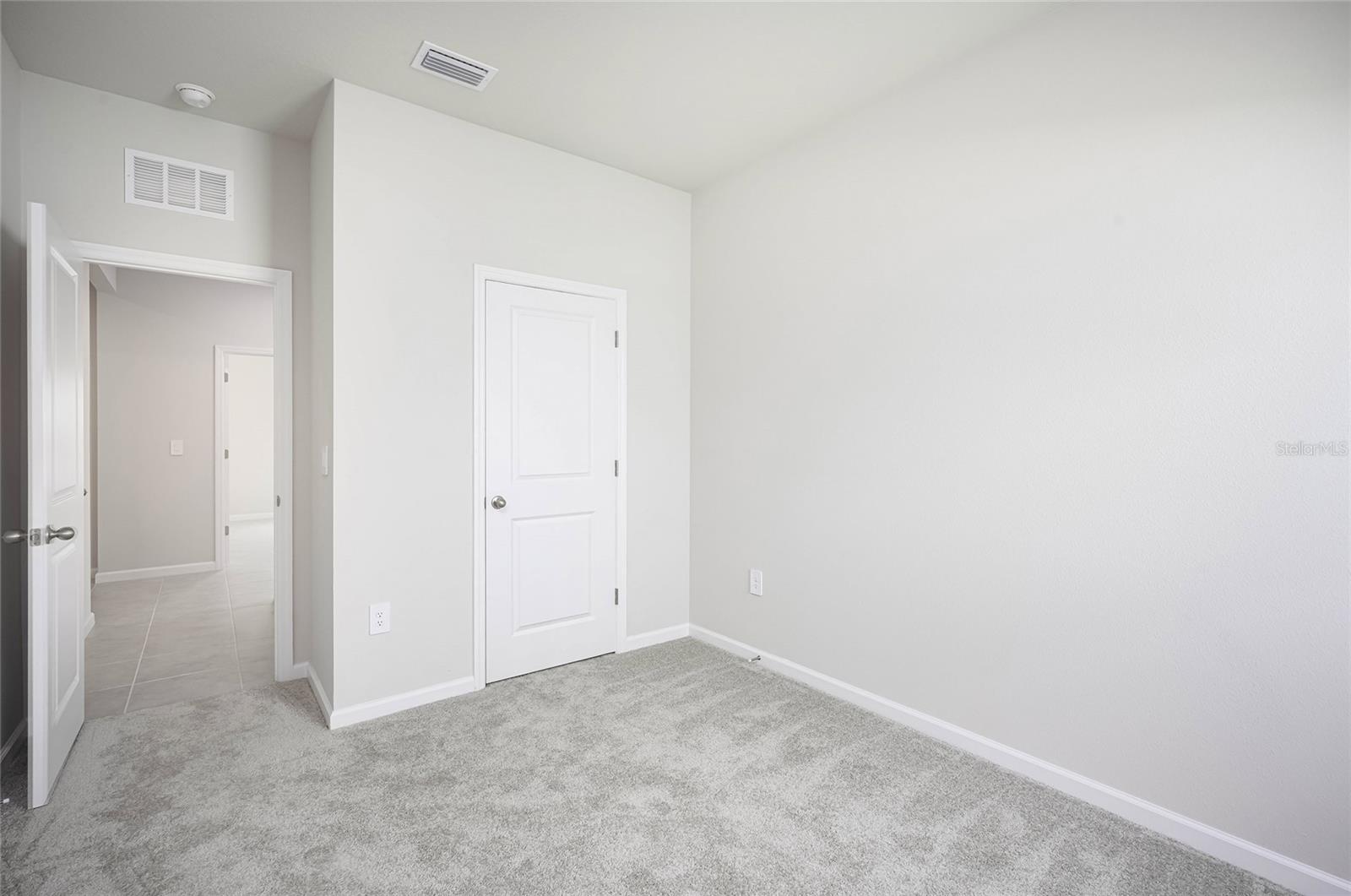 Image 17 of 42 For 16873 Castoro Drive
