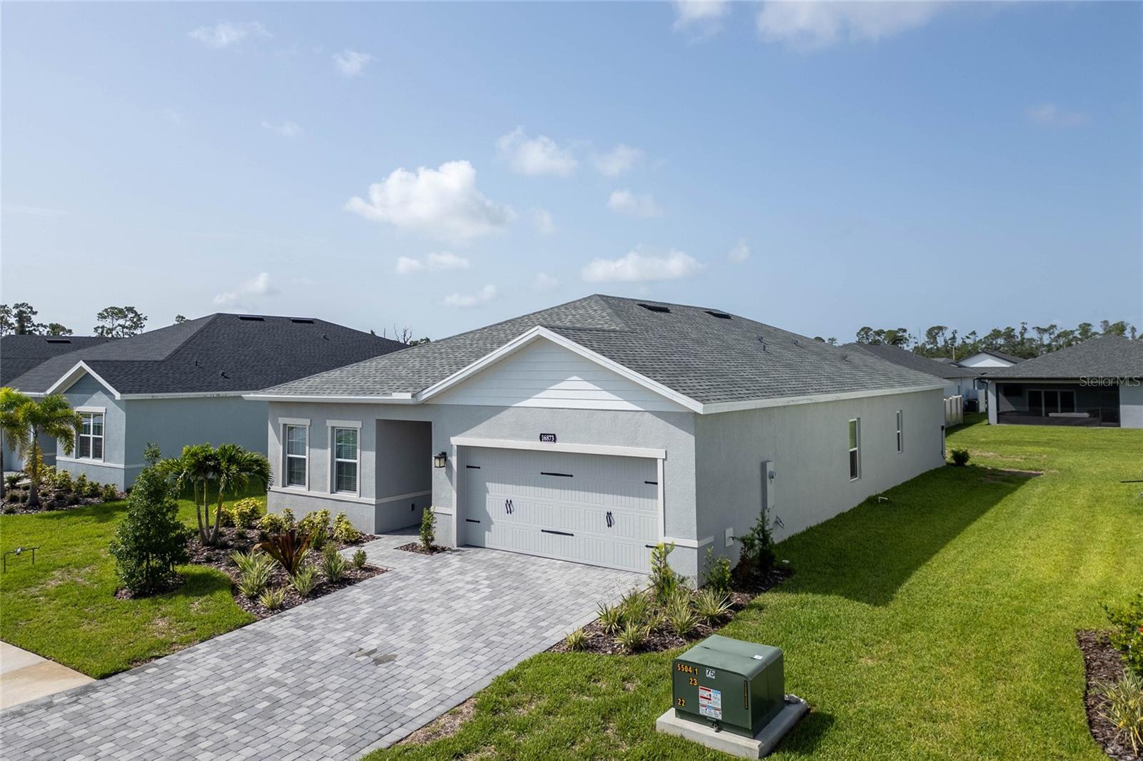 Image 4 of 42 For 16873 Castoro Drive