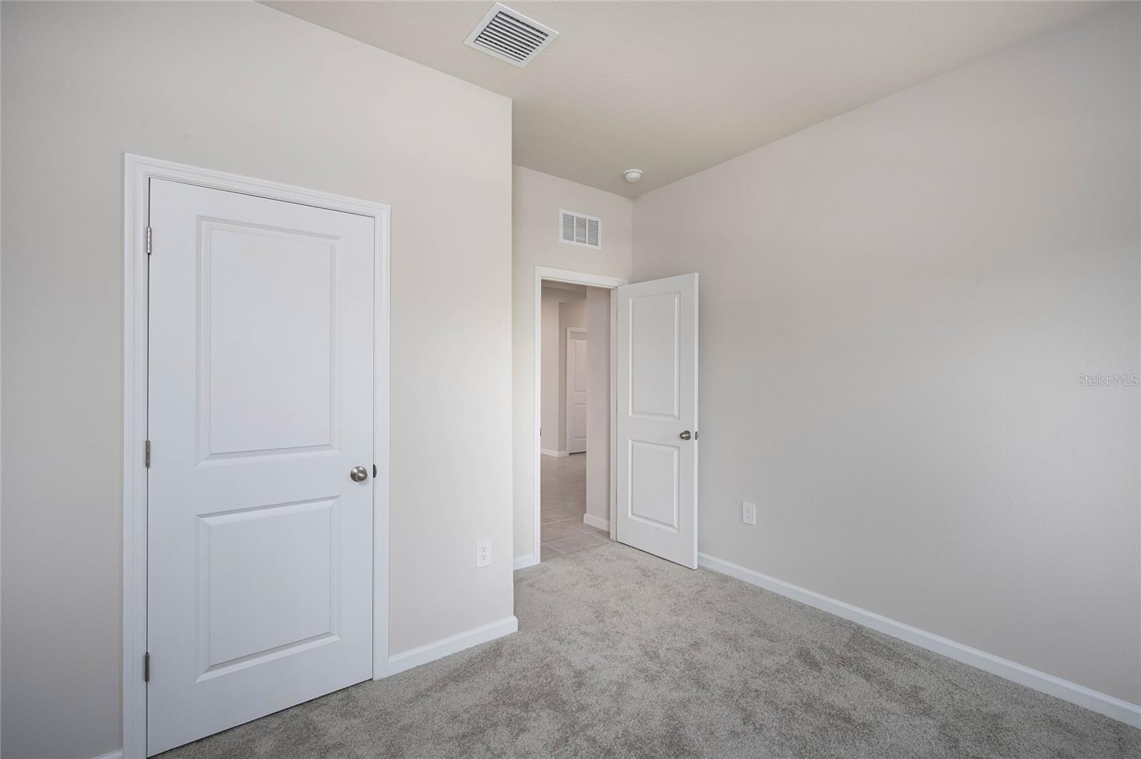 Image 9 of 42 For 16873 Castoro Drive