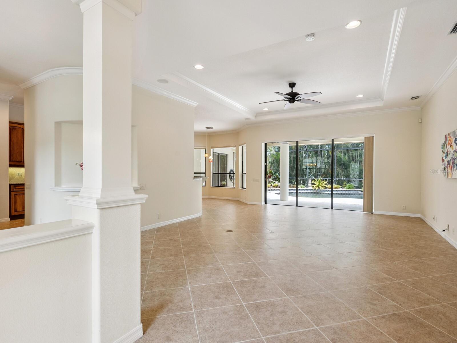 Image 3 of 38 For 1335 Tuscany Boulevard