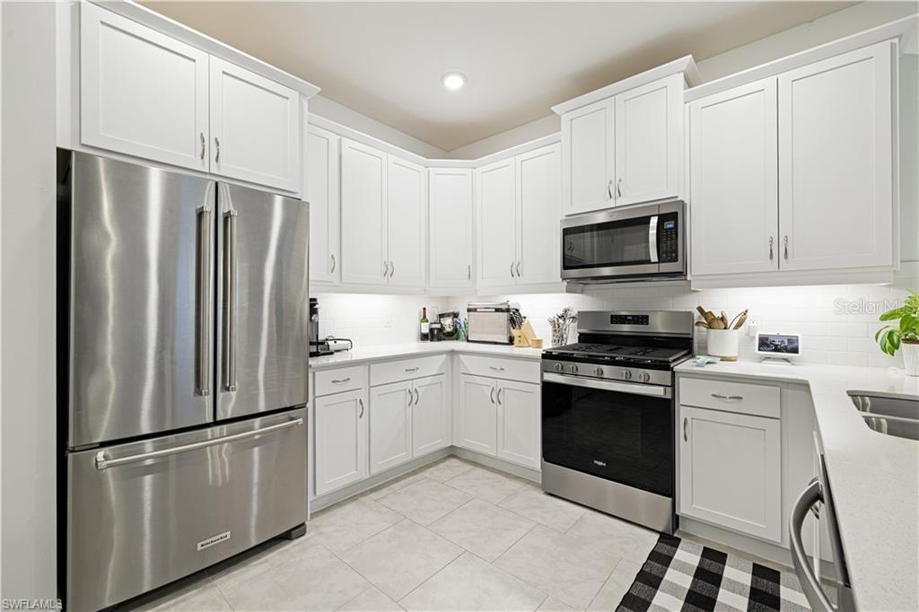 Image 15 of 27 For 16900 Caracara Place