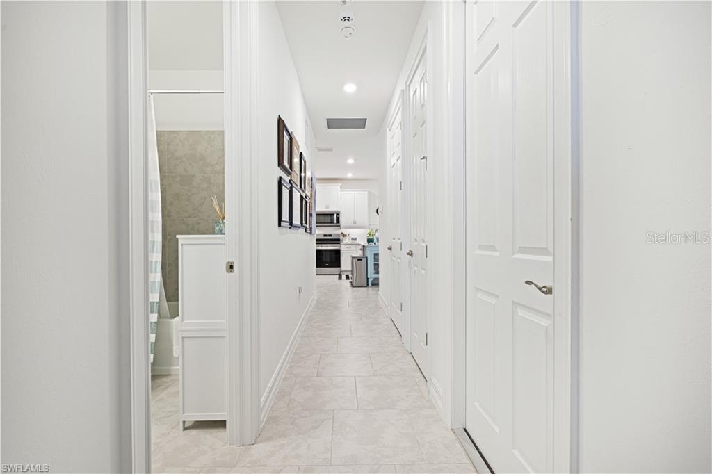 Image 7 of 27 For 16900 Caracara Place
