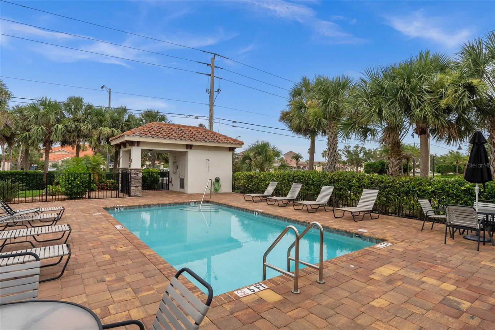 Image 36 of 36 For 121 Colebrook Court
