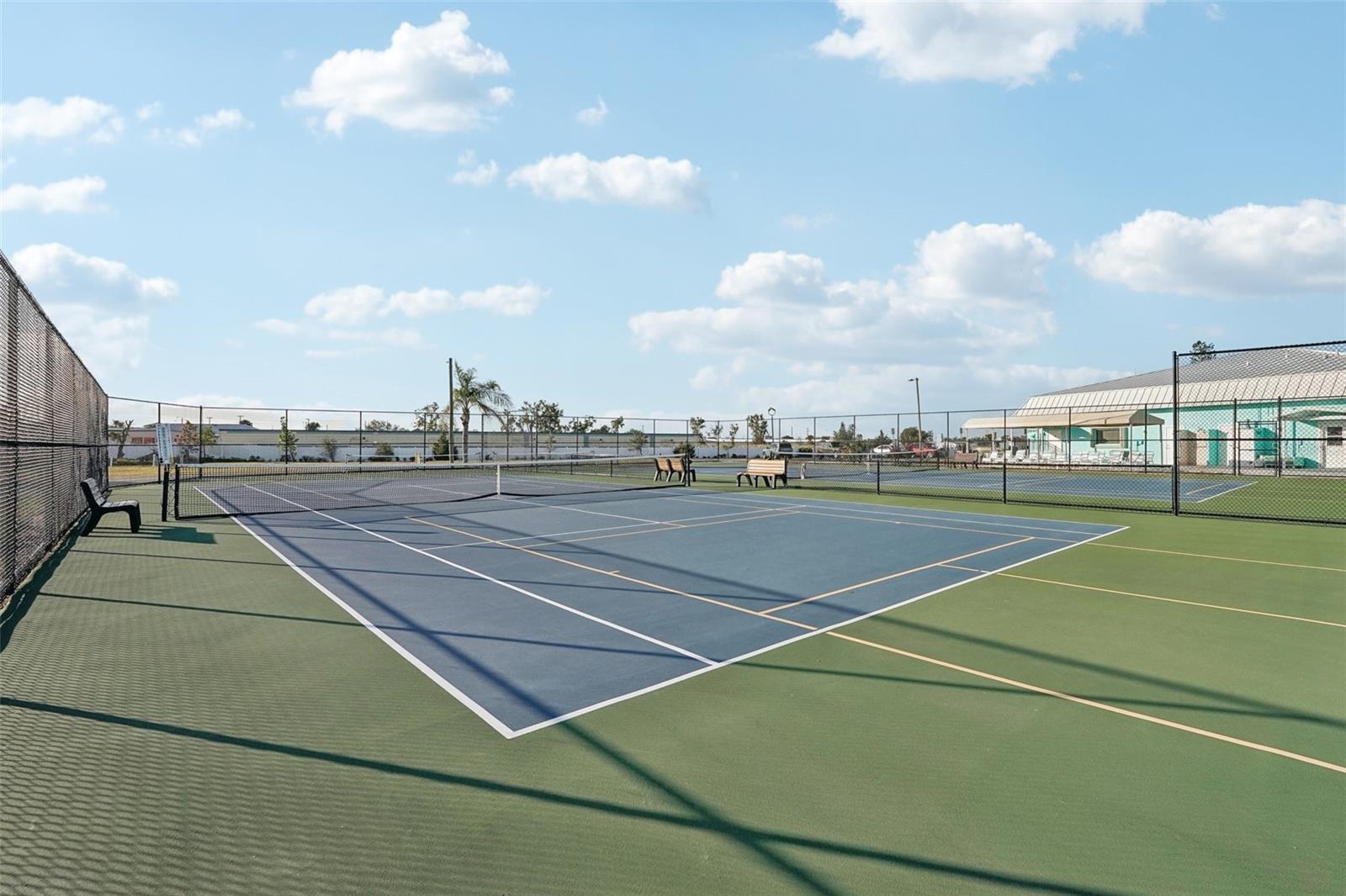 Image 11 of 24 For 6288 Oriole Boulevard