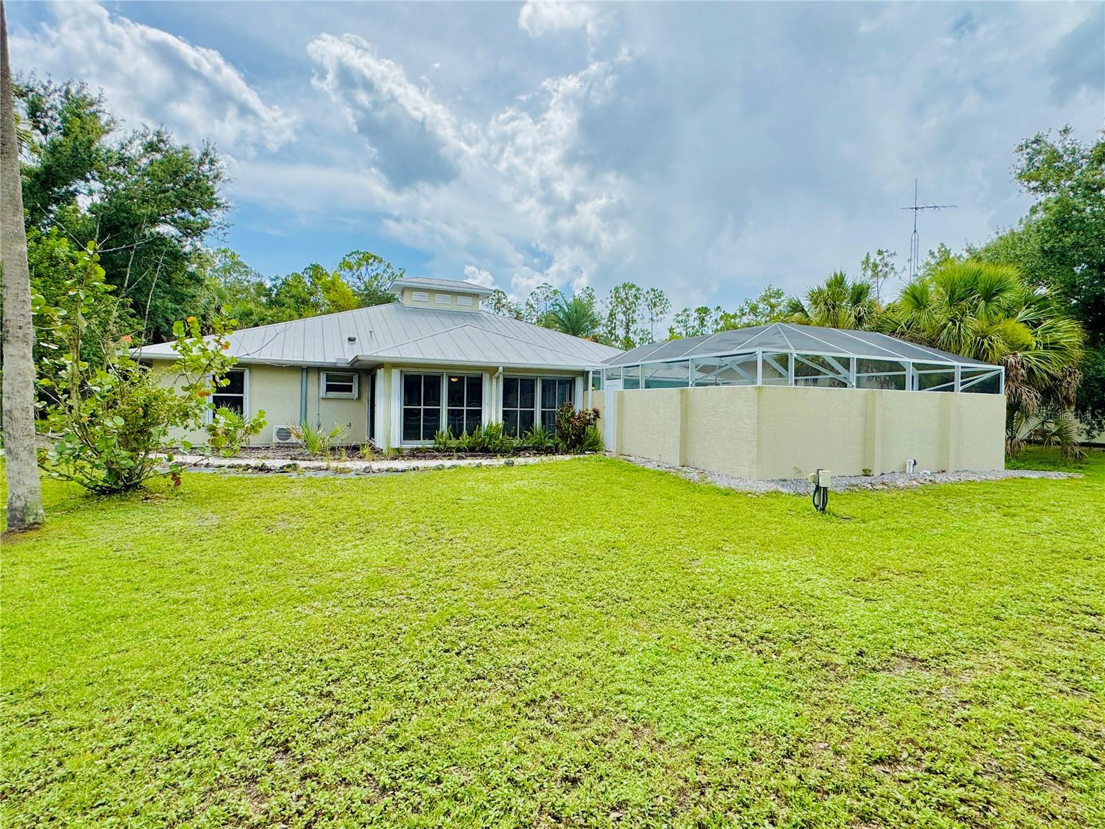 Image 91 of 94 For 6522 Pimlico Street