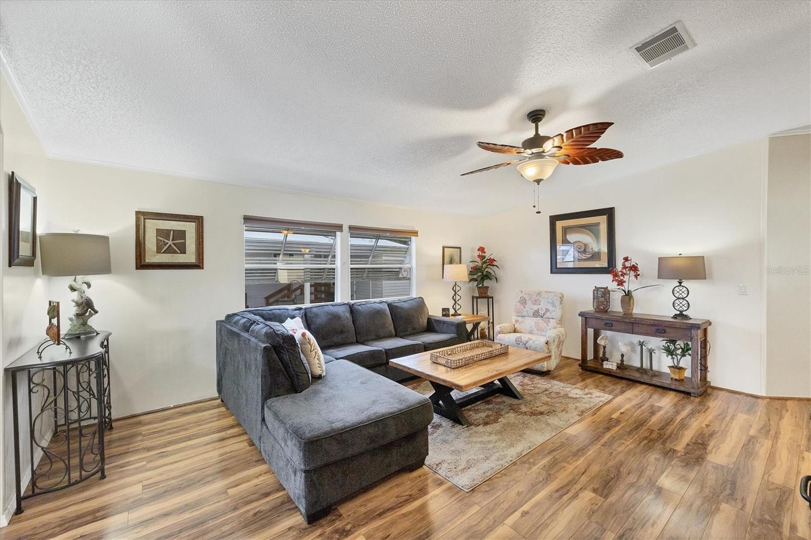 Image 10 of 62 For 546 Amberjack Drive