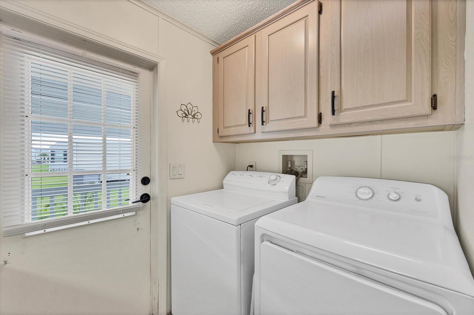 Image 29 of 62 For 546 Amberjack Drive