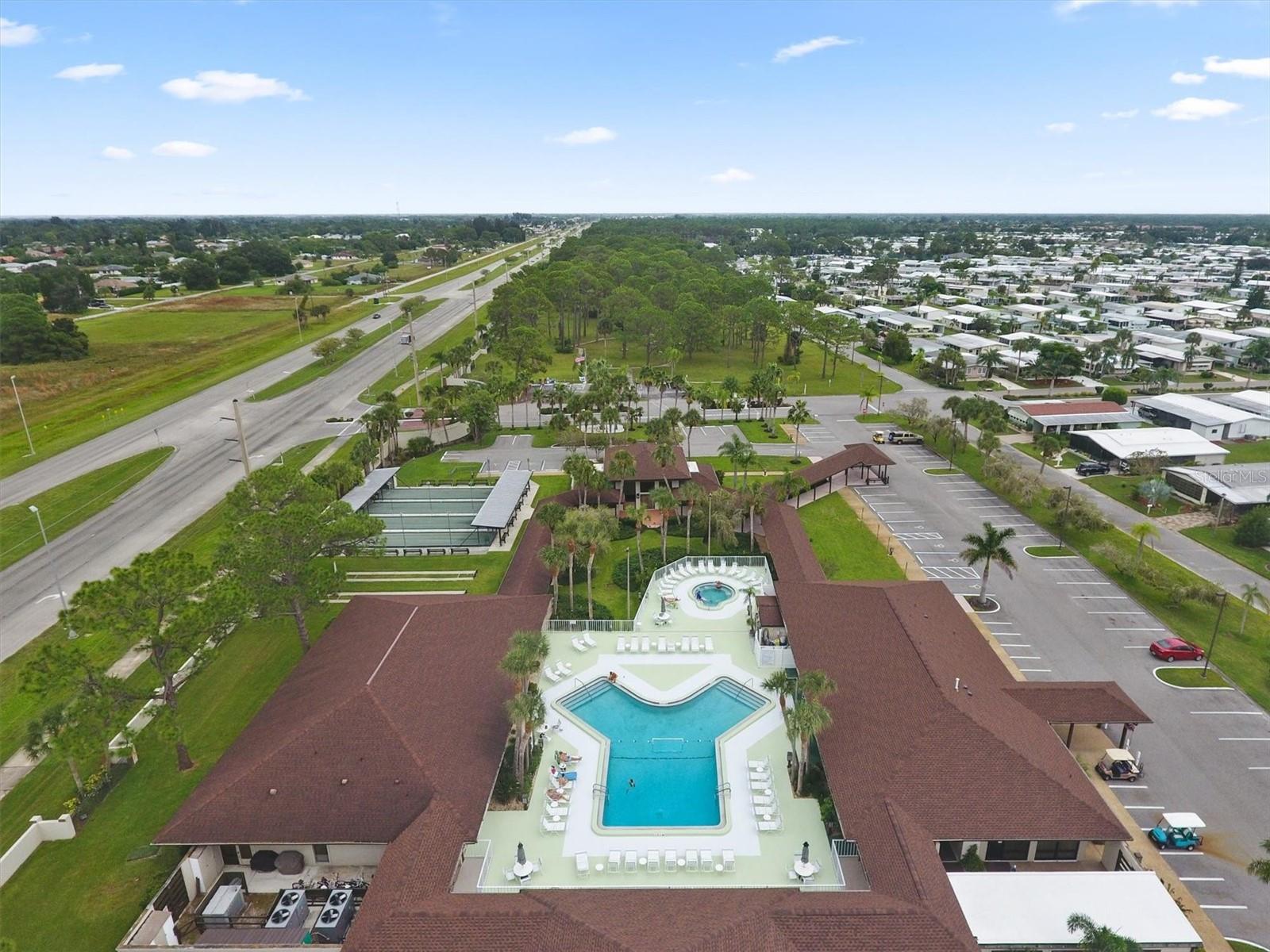 Image 34 of 62 For 546 Amberjack Drive