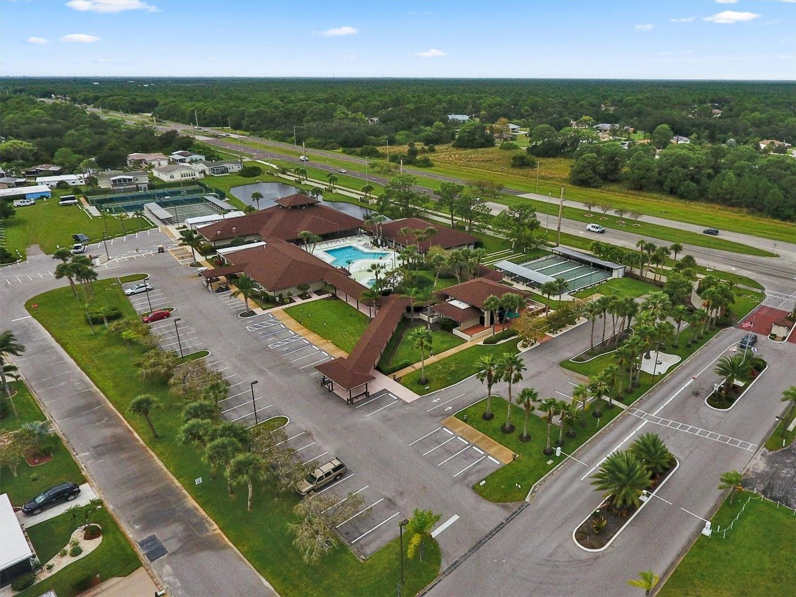 Image 35 of 62 For 546 Amberjack Drive