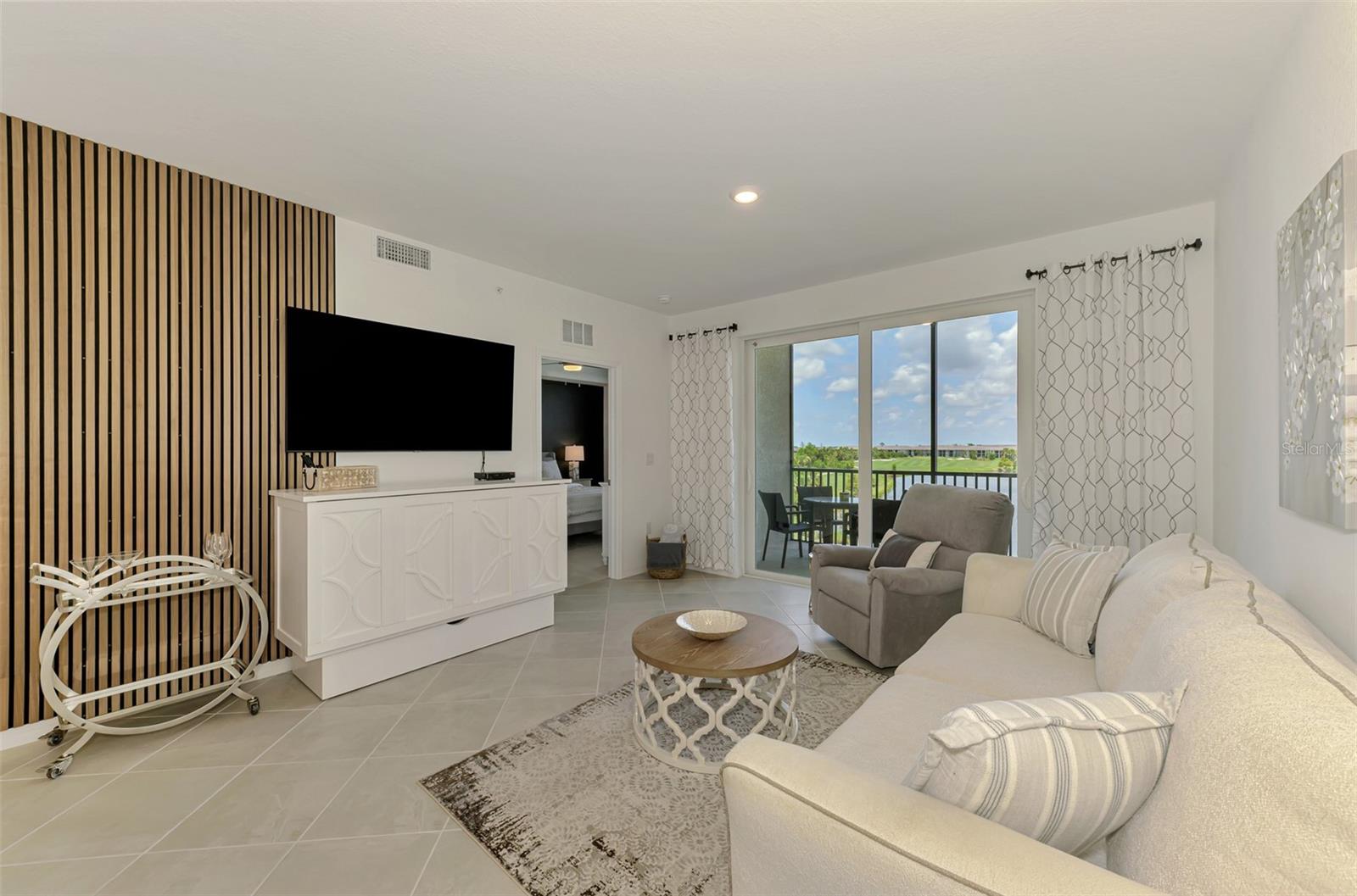 Image 17 of 99 For 12140 Wellen Golf Street 305