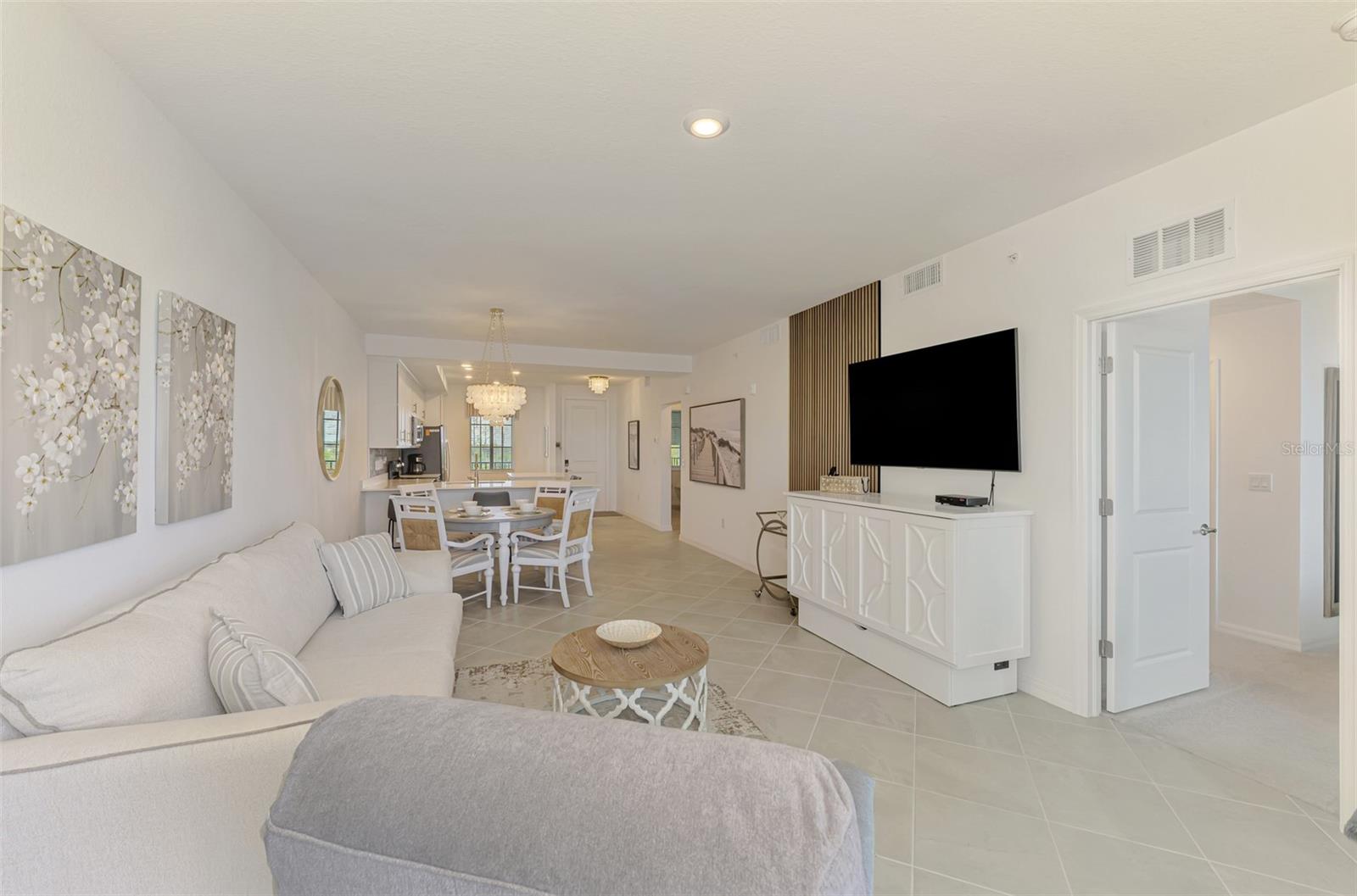 Image 20 of 99 For 12140 Wellen Golf Street 305
