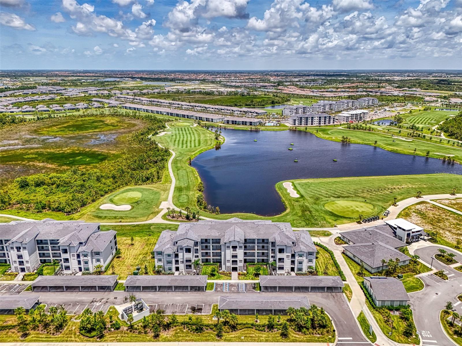 Image 3 of 99 For 12140 Wellen Golf Street 305