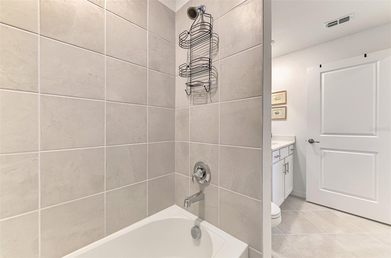 Image 30 of 99 For 12140 Wellen Golf Street 305