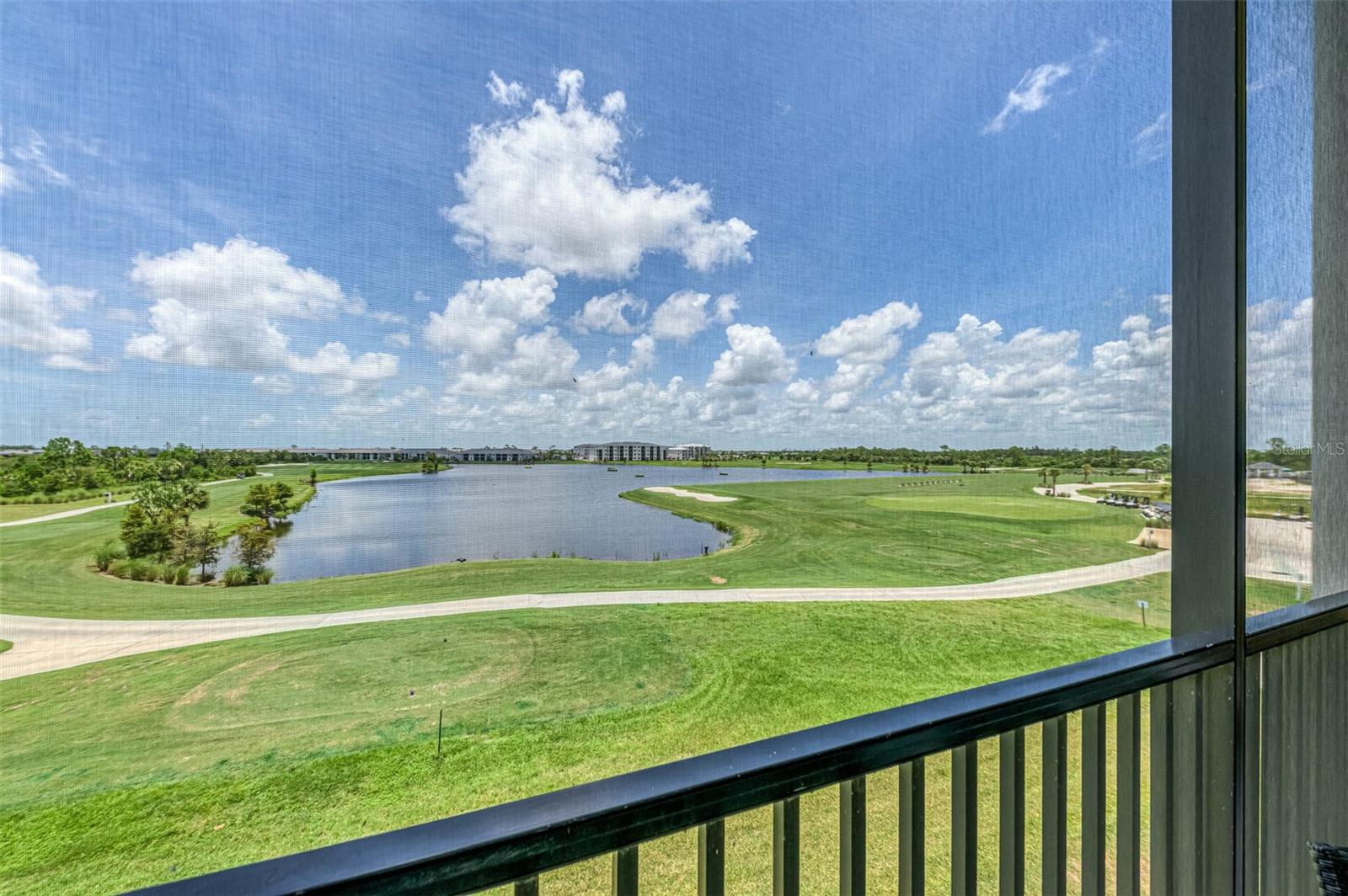 Image 35 of 99 For 12140 Wellen Golf Street 305