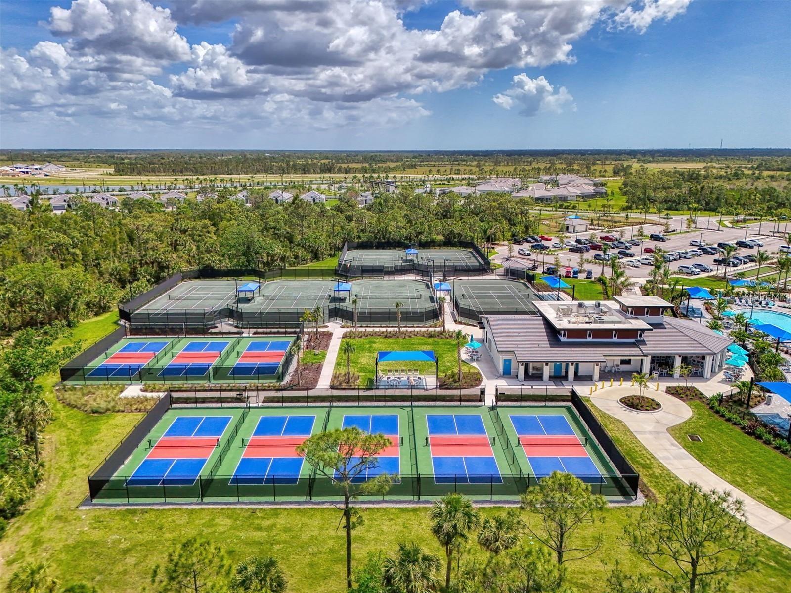 Image 59 of 99 For 12140 Wellen Golf Street 305