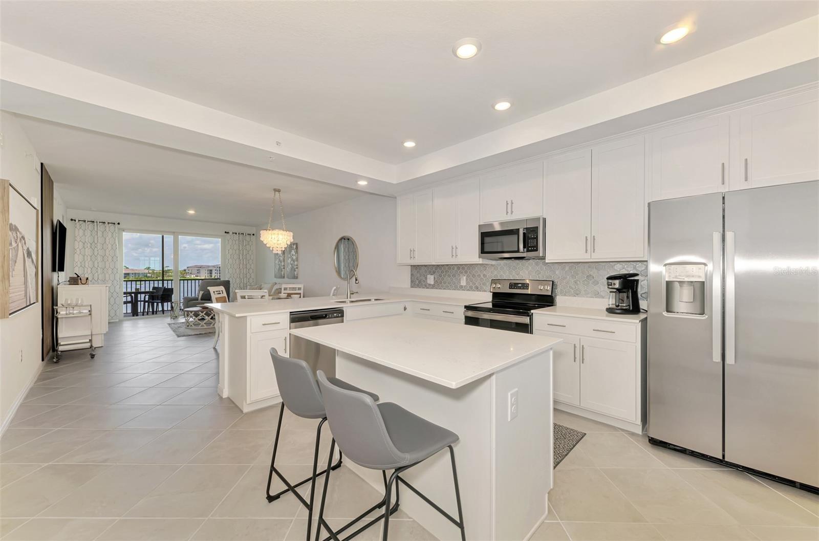 Image 8 of 99 For 12140 Wellen Golf Street 305