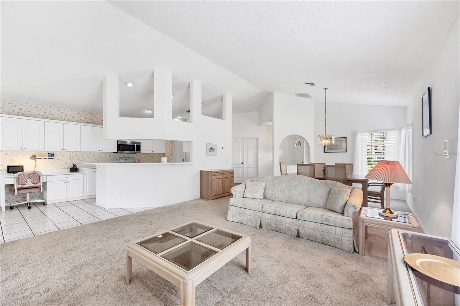 Image 14 of 62 For 1429 Turnberry Drive
