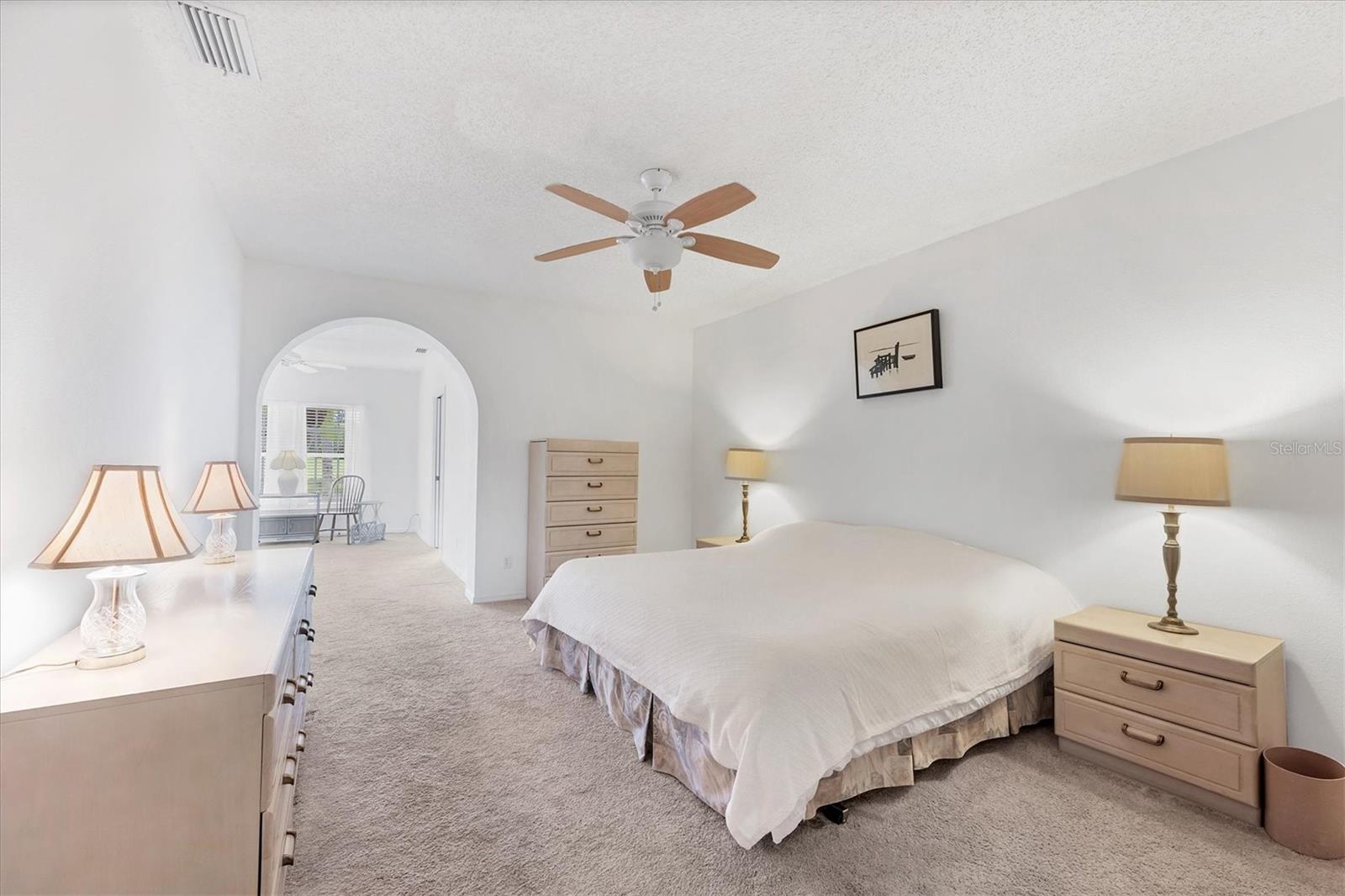 Image 20 of 62 For 1429 Turnberry Drive