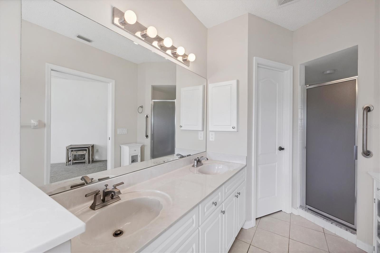 Image 25 of 62 For 1429 Turnberry Drive