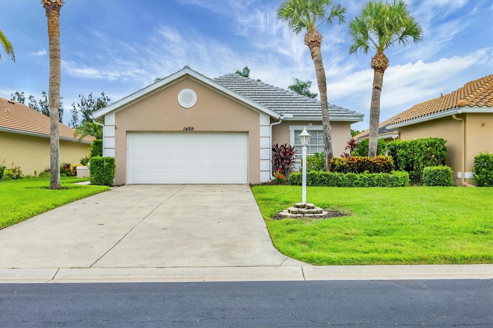 Image 5 of 62 For 1429 Turnberry Drive