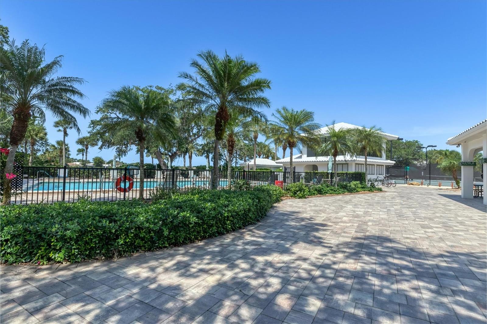 Image 55 of 62 For 1429 Turnberry Drive