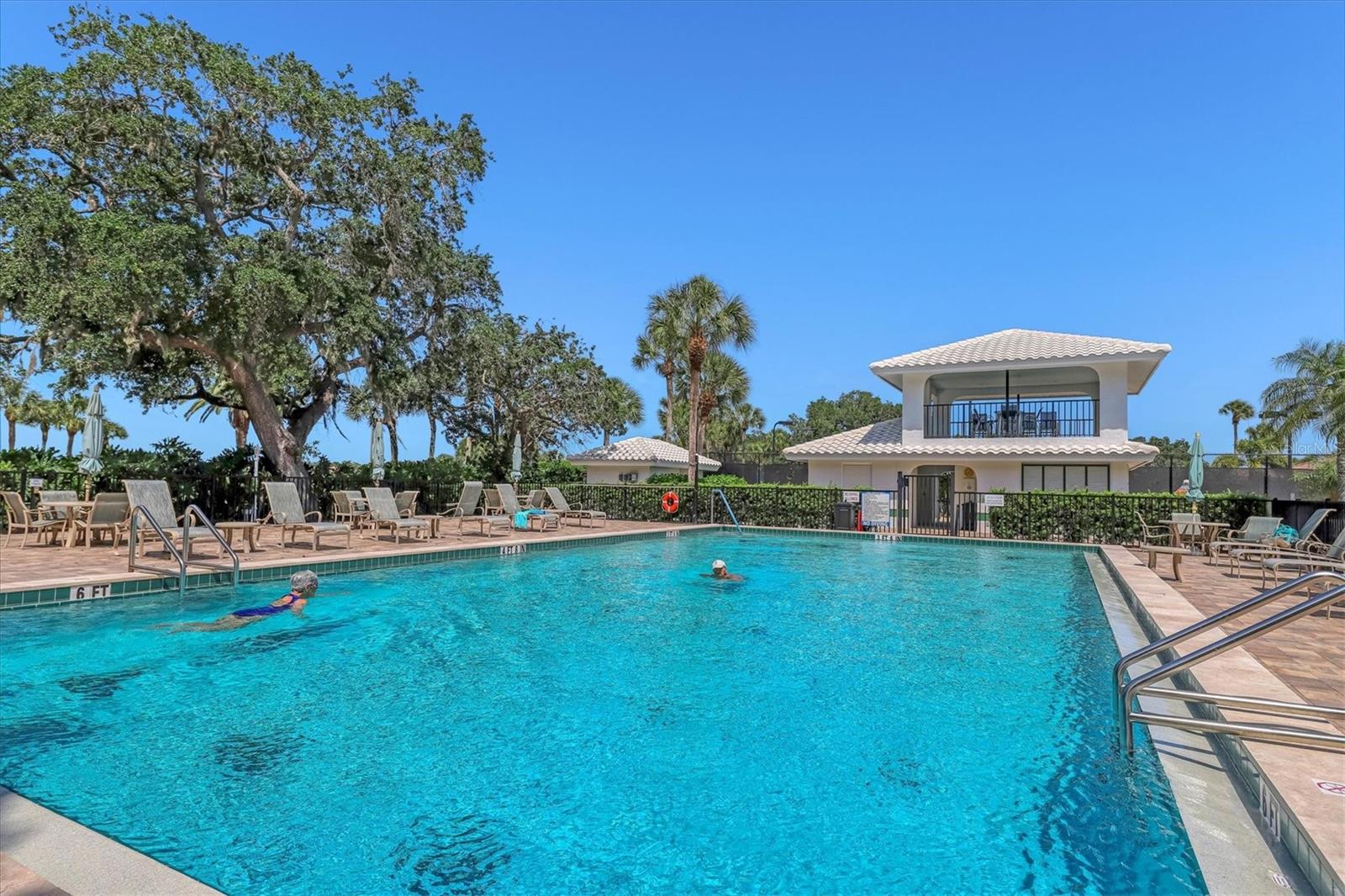 Image 56 of 62 For 1429 Turnberry Drive
