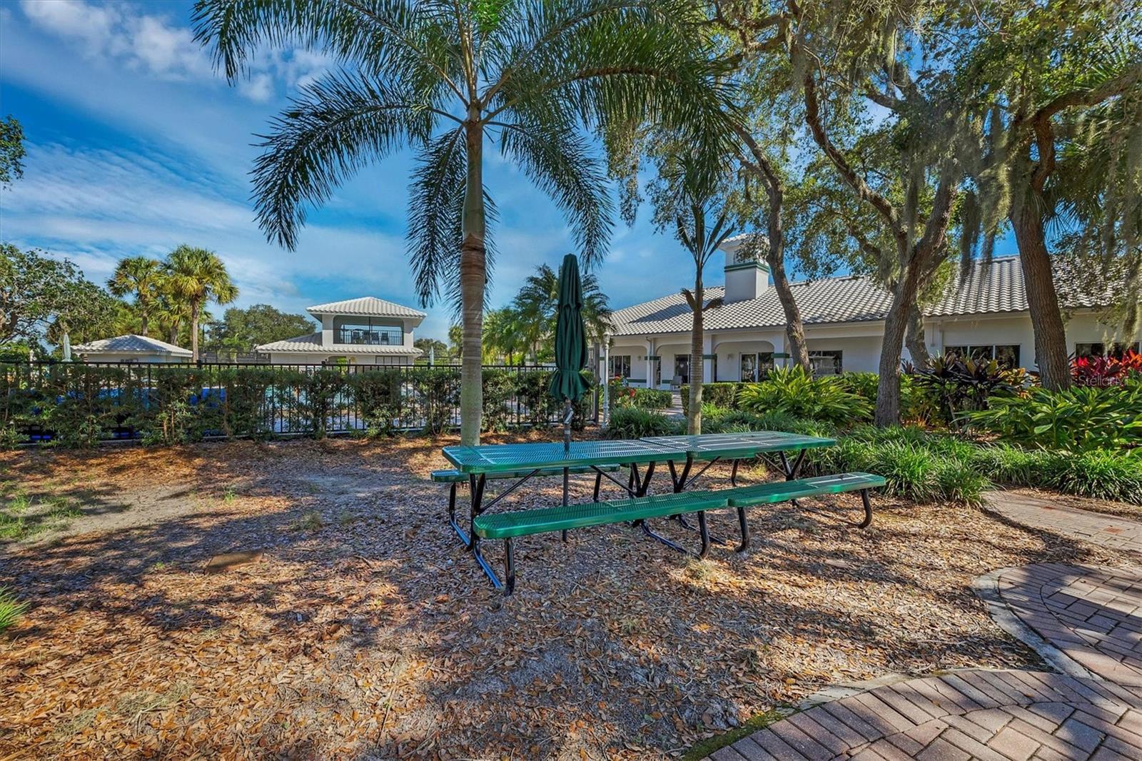 Image 58 of 62 For 1429 Turnberry Drive