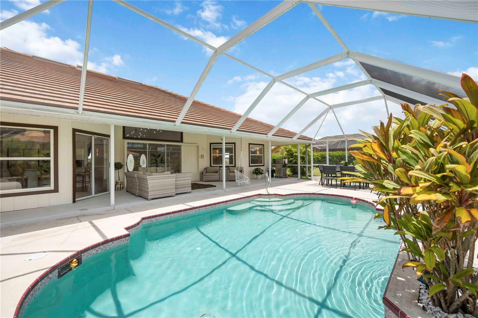 Image 23 of 29 For 5028 Greenway Court