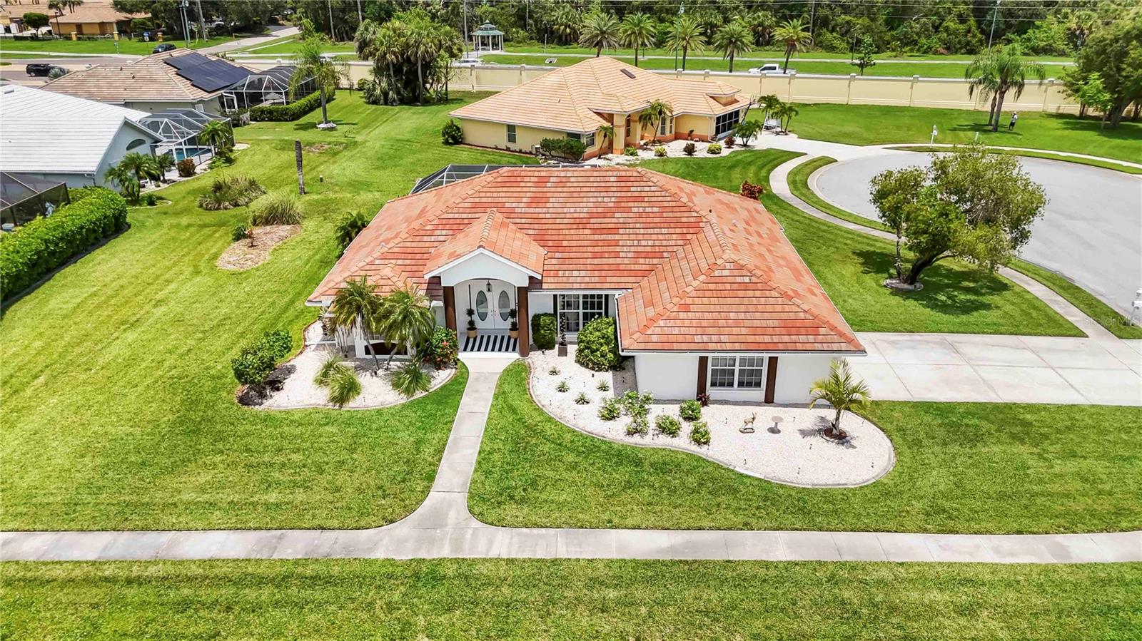 Image 28 of 29 For 5028 Greenway Court