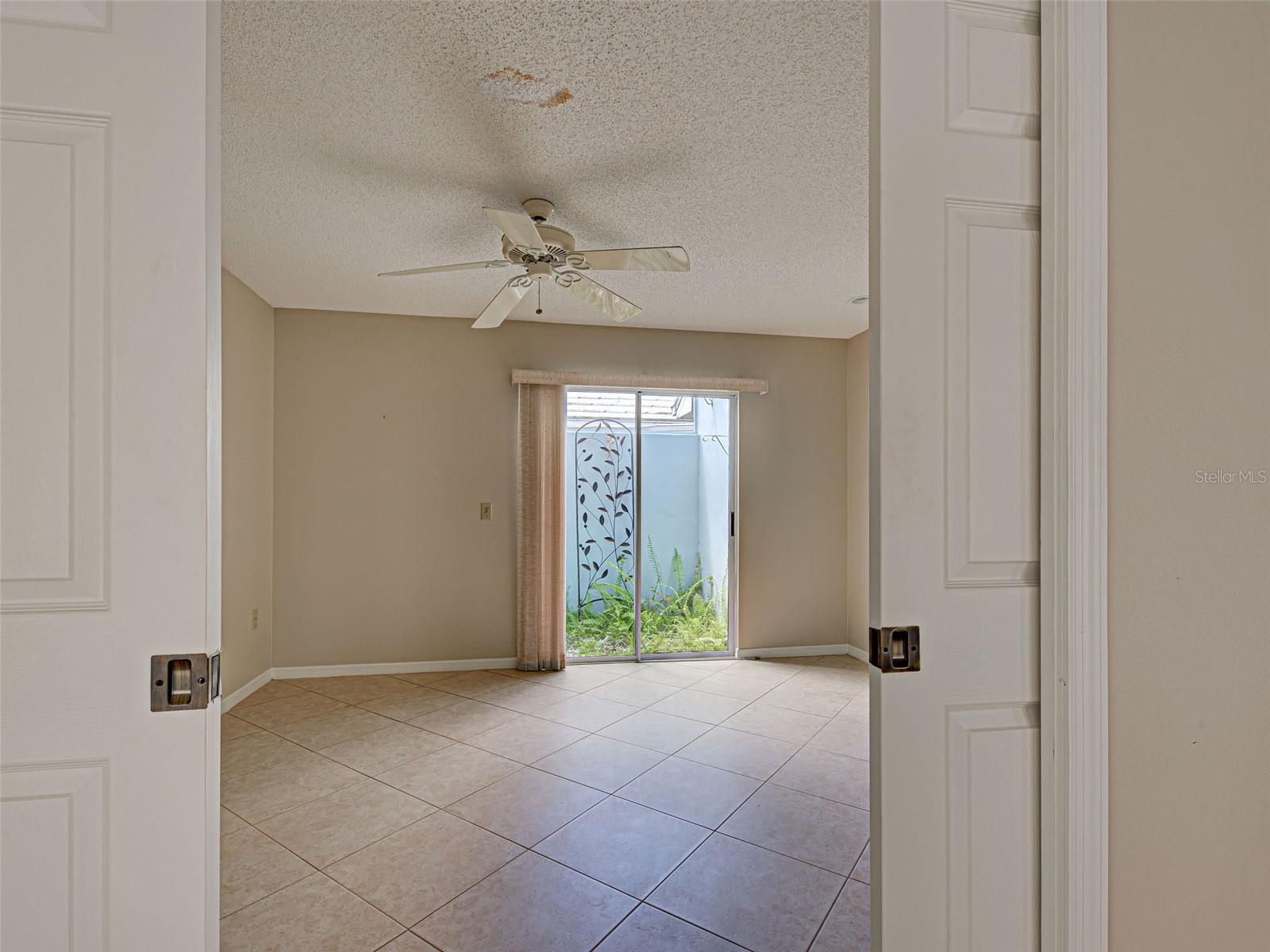 Image 41 of 62 For 720 Brightside Crescent Drive 11