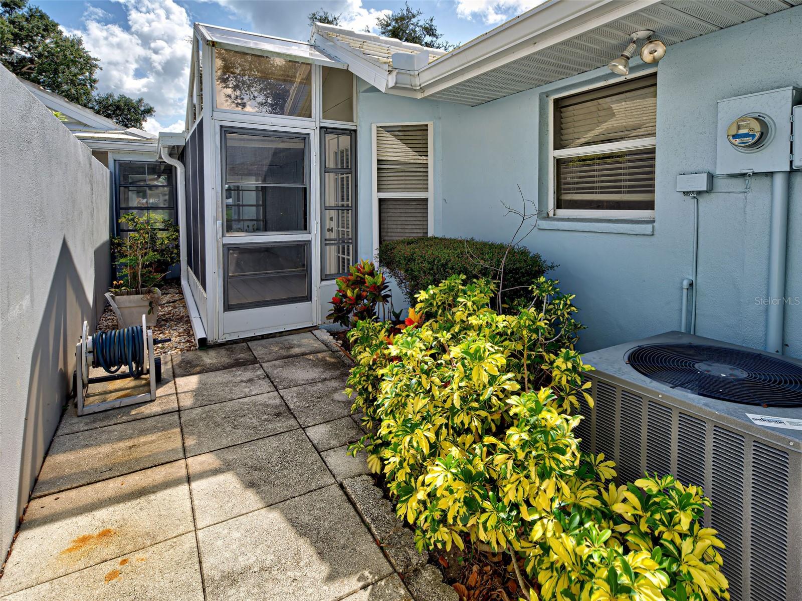 Image 55 of 62 For 720 Brightside Crescent Drive 11