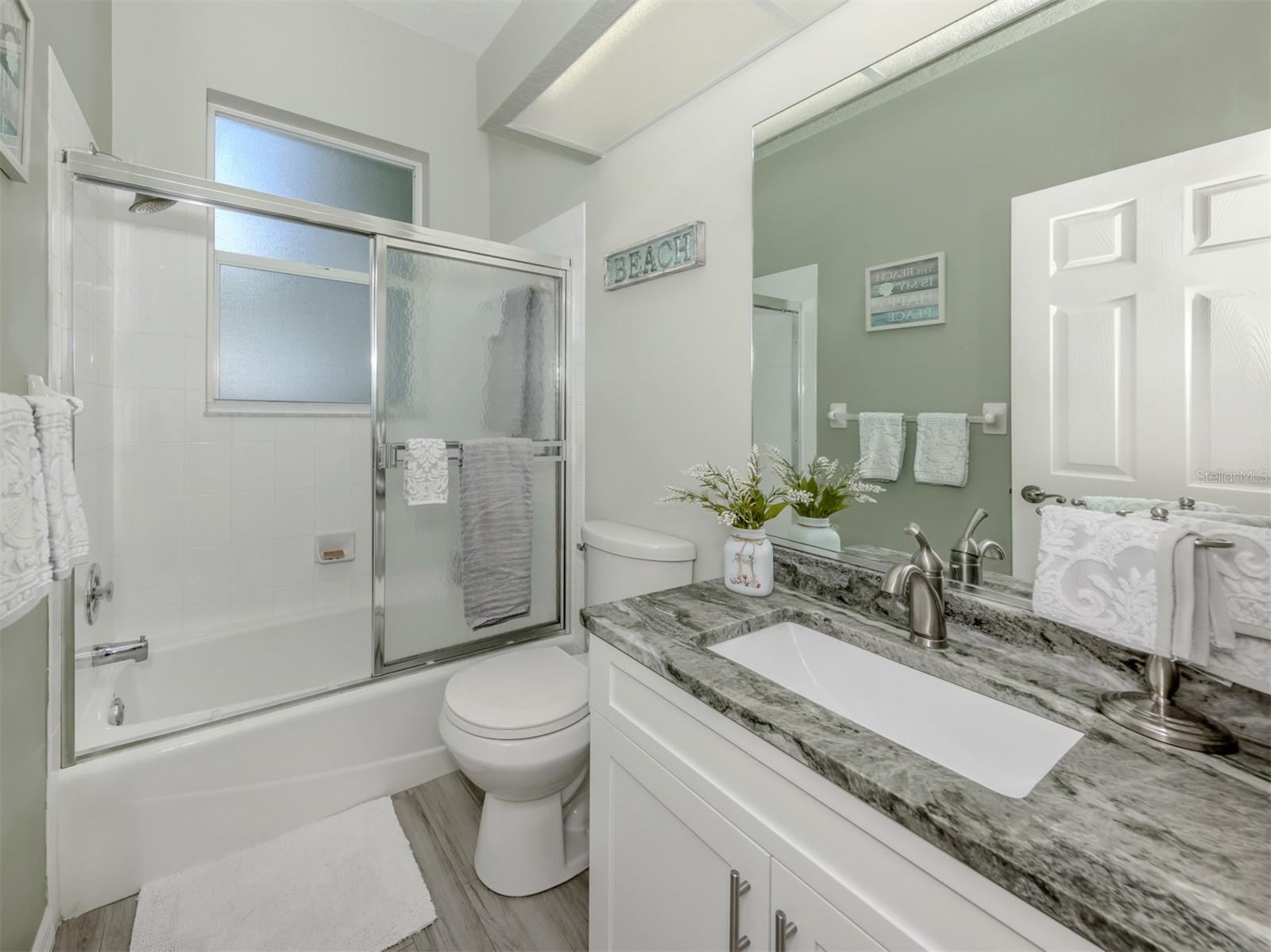 Image 12 of 53 For 1287 Lakeside Woods Drive