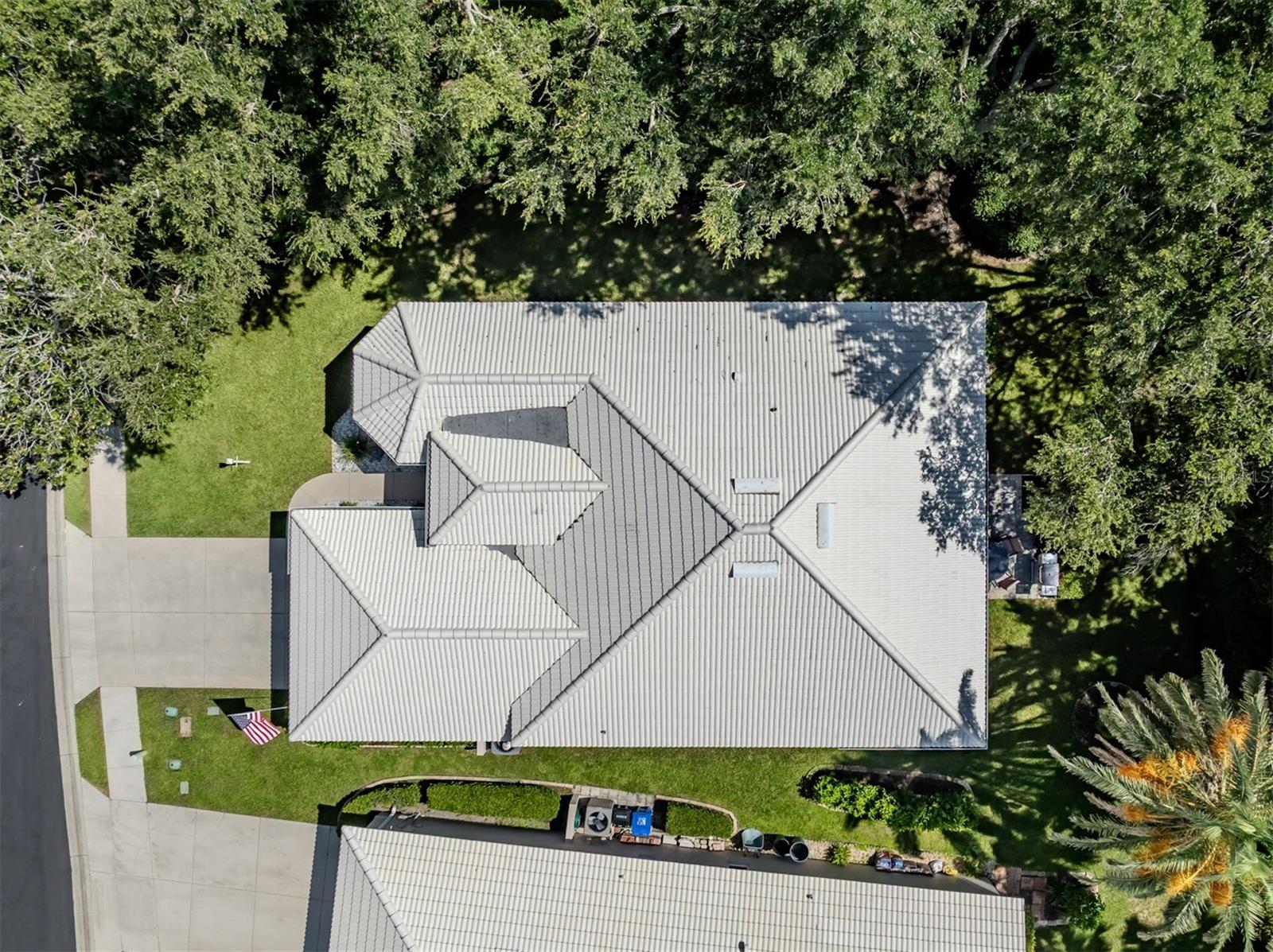 Image 21 of 53 For 1287 Lakeside Woods Drive