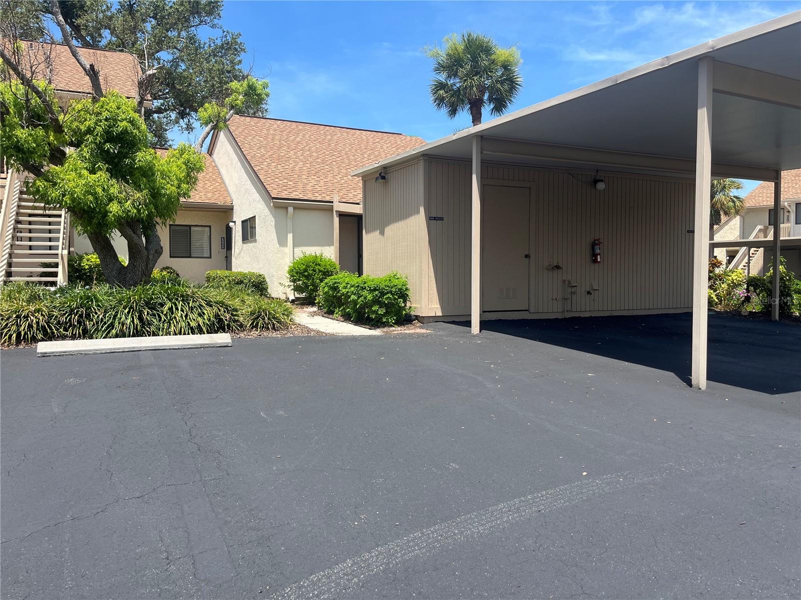 Details for 690 Bird Bay Circle 28, VENICE, FL 34285