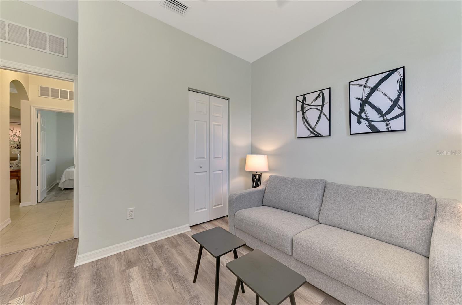 Image 34 of 86 For 9106 Coachman Drive