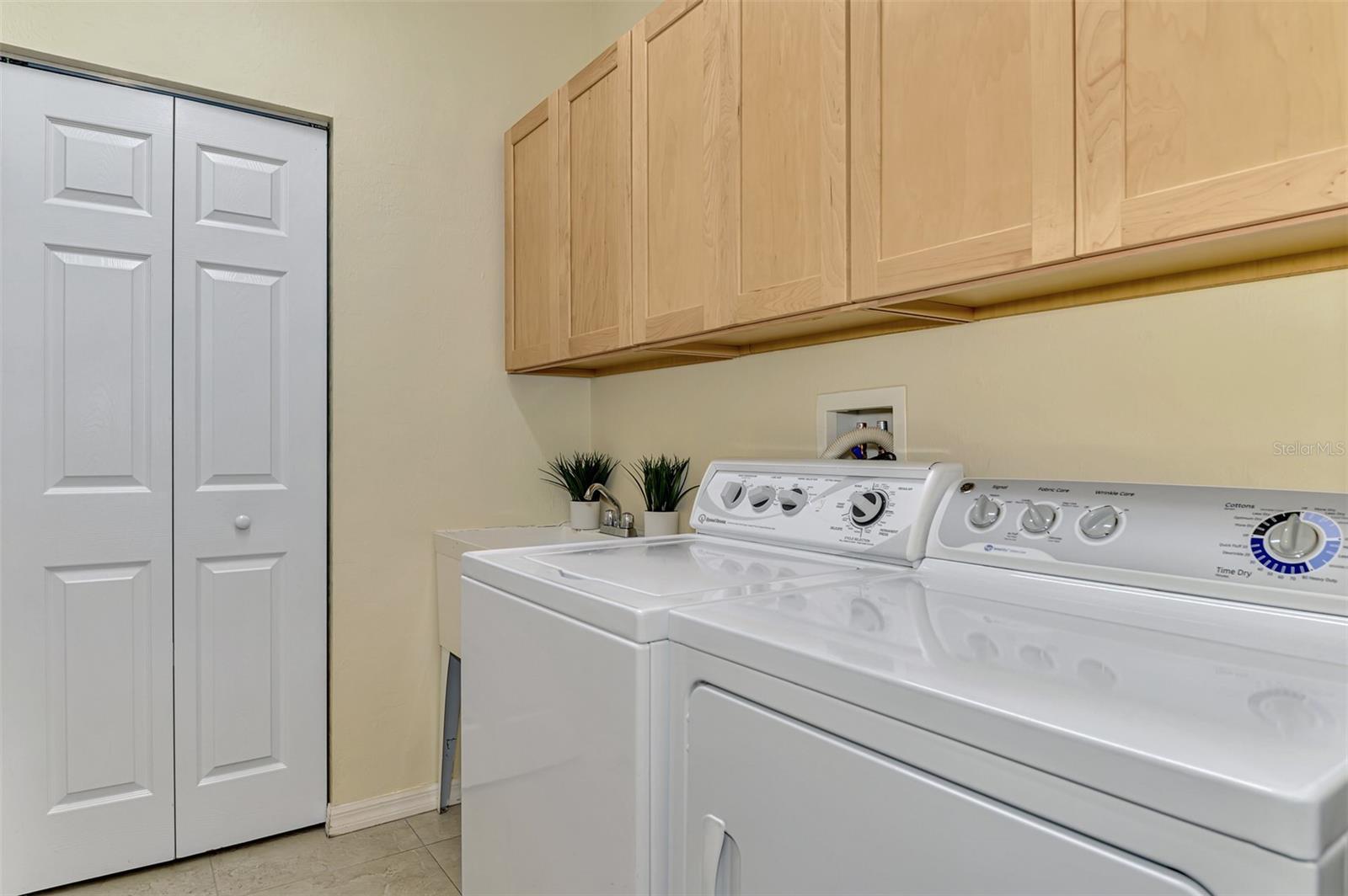 Image 38 of 86 For 9106 Coachman Drive