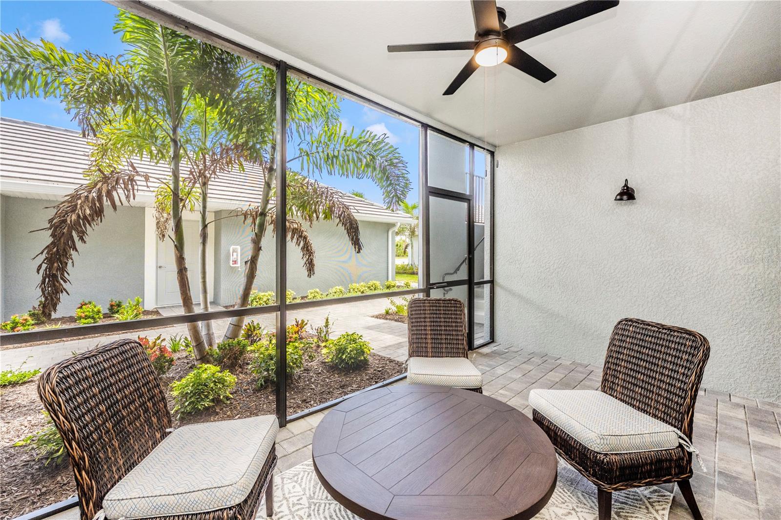 Image 43 of 98 For 17500 Opal Sand Drive 101