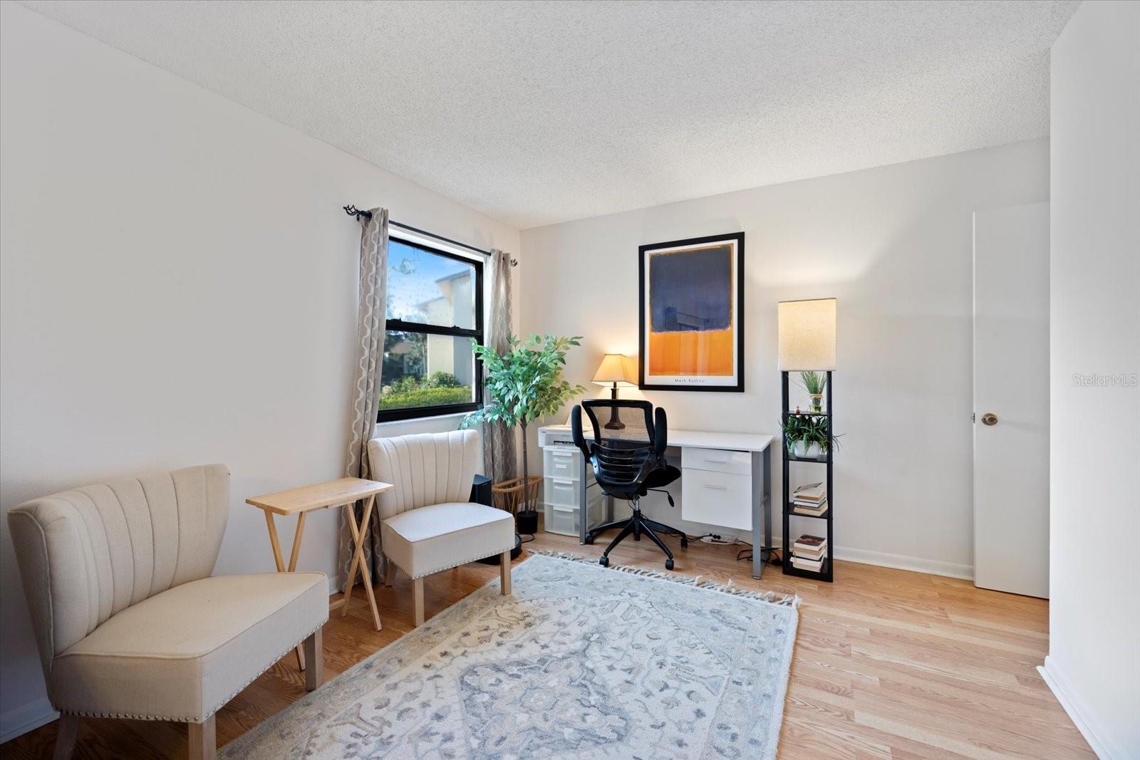 Image 30 of 52 For 752 White Pine Tree Road 108