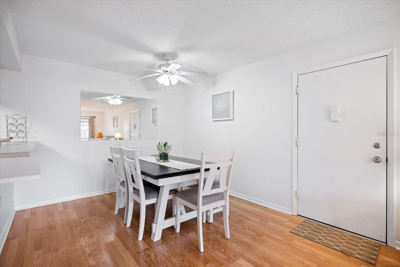 Image 32 of 52 For 752 White Pine Tree Road 108