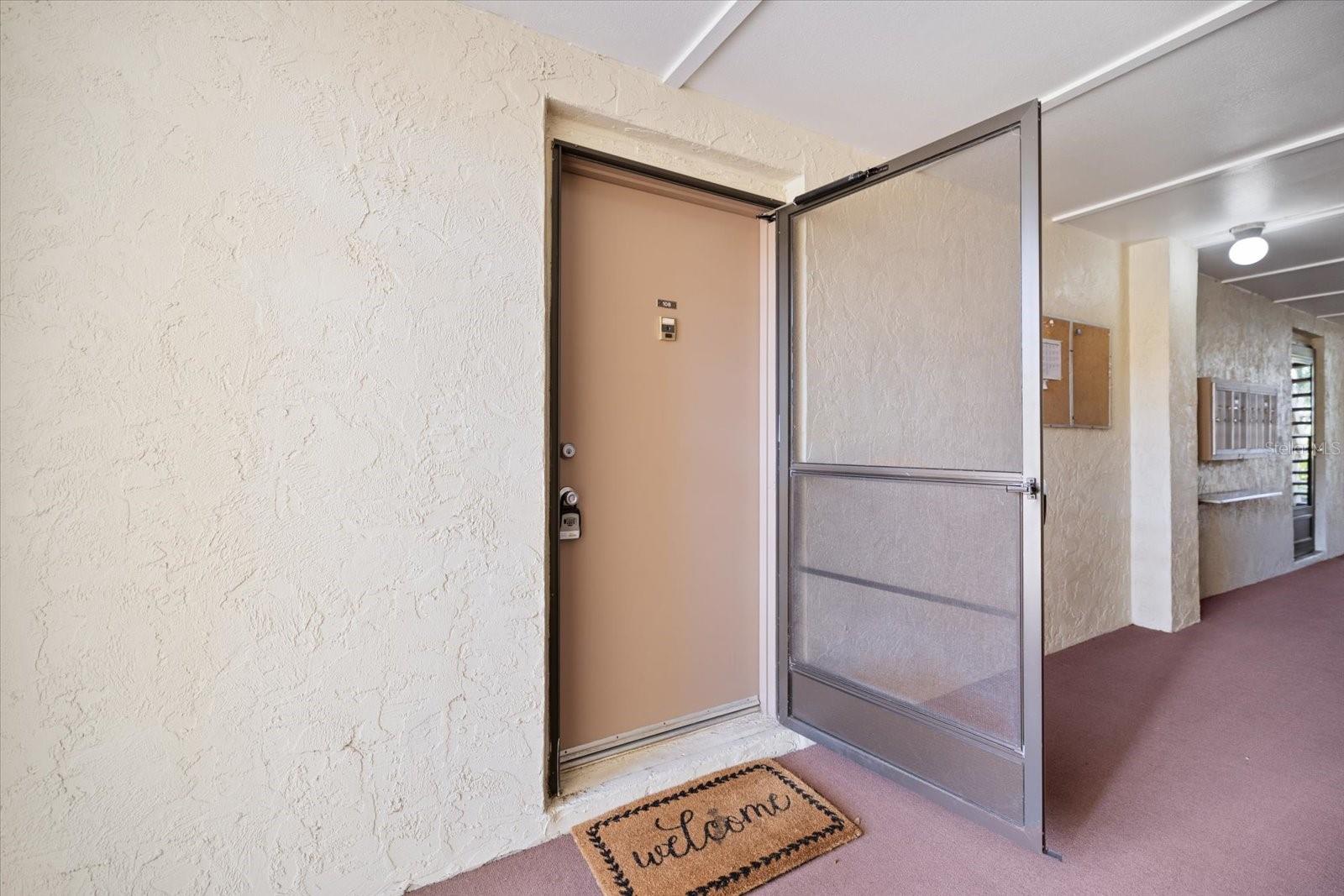 Image 4 of 52 For 752 White Pine Tree Road 108