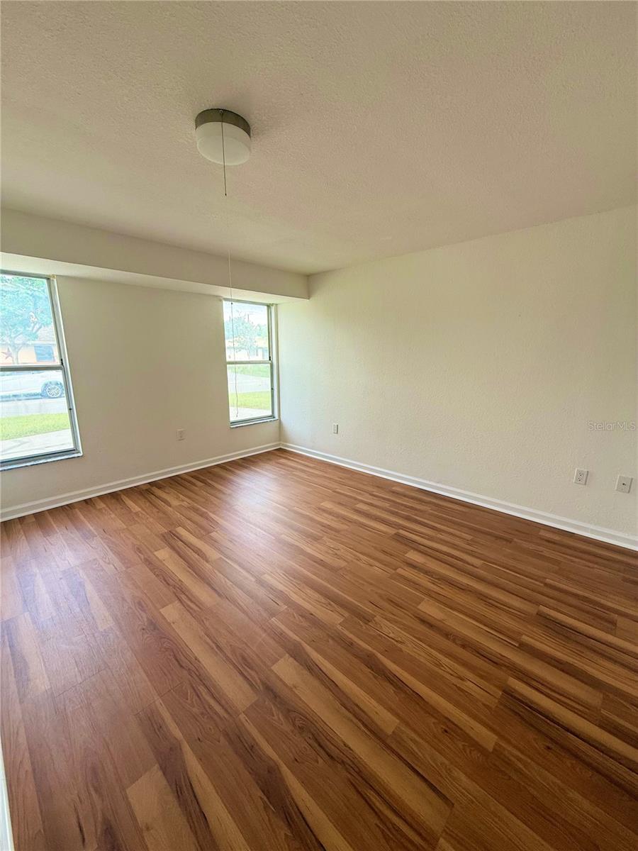 Image 10 of 15 For 249 Mount Vernon Drive