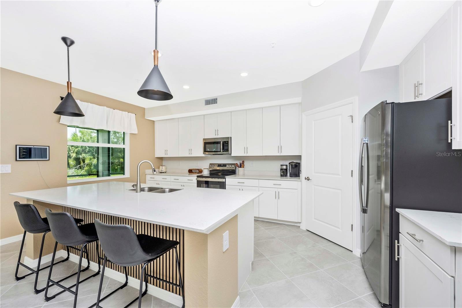 Image 5 of 89 For 17740 Boracay Court 102