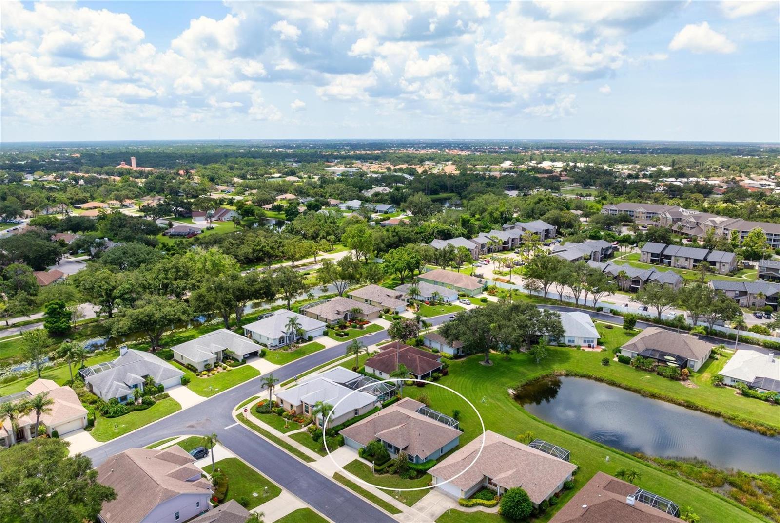 Image 37 of 40 For 403 Bermuda Isles Circle