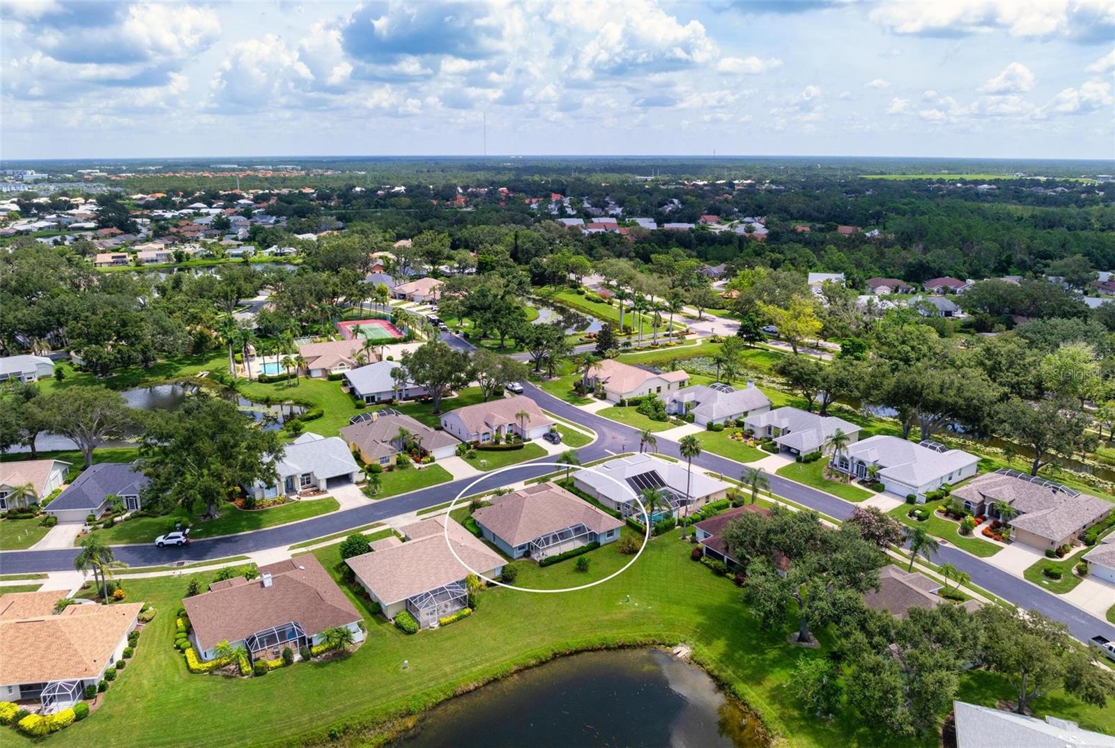 Image 38 of 40 For 403 Bermuda Isles Circle