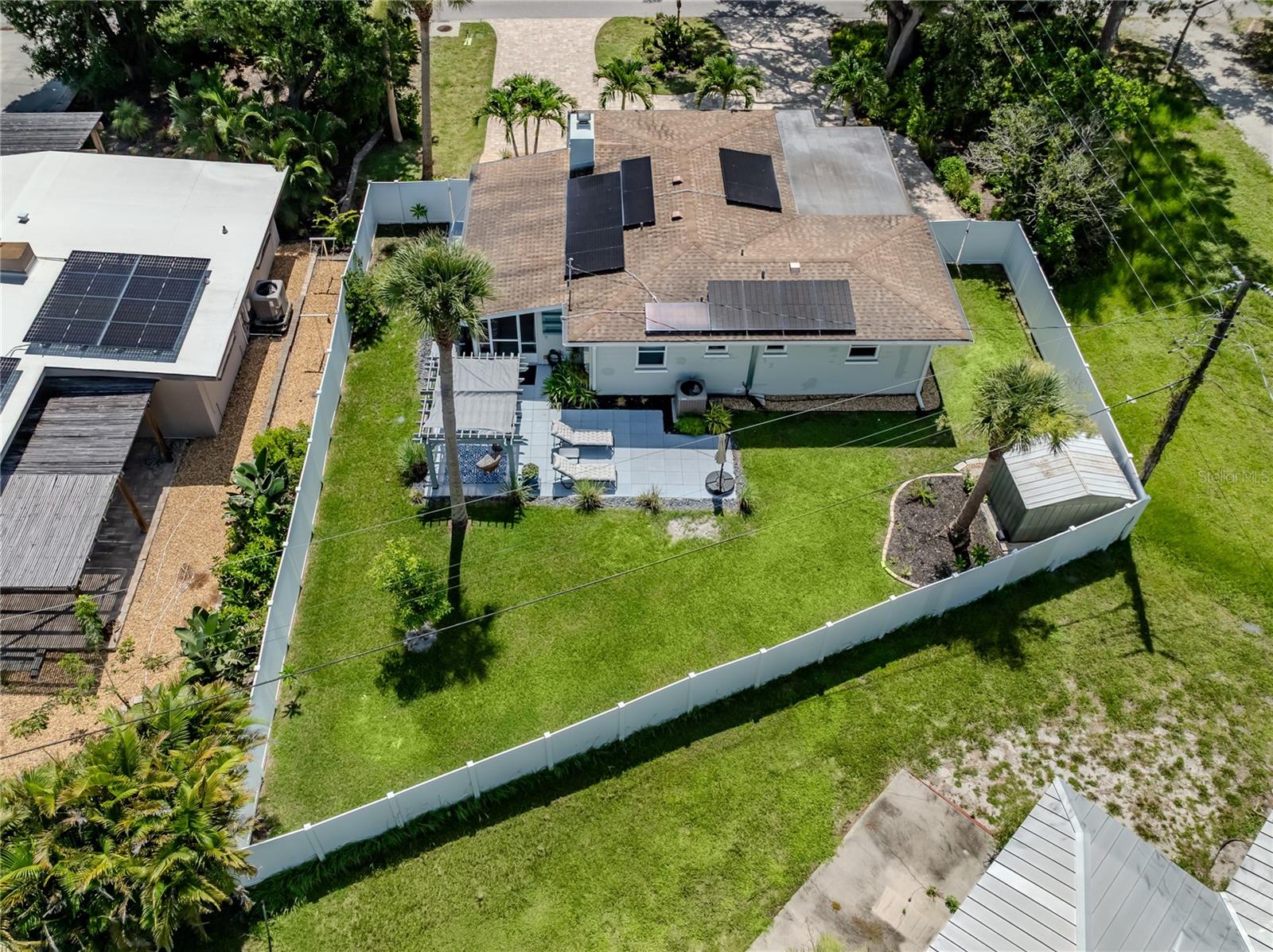 Image 23 of 53 For 209 Park Boulevard N