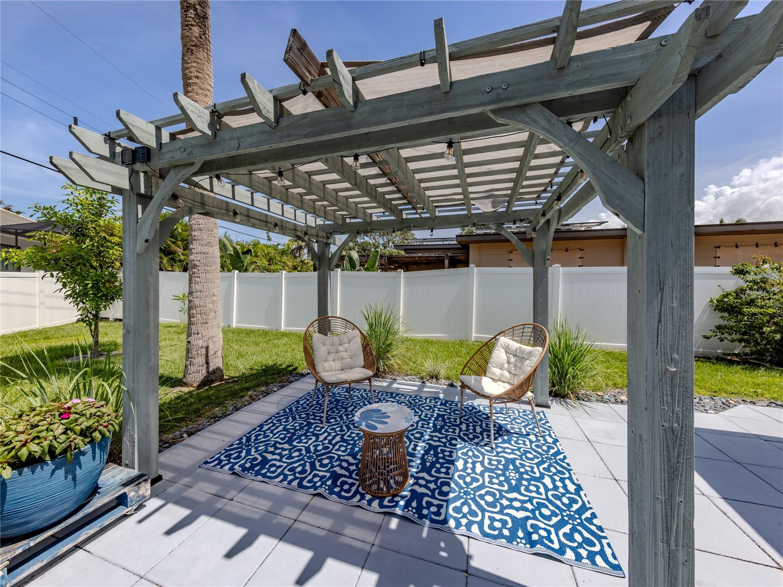 Image 39 of 53 For 209 Park Boulevard N