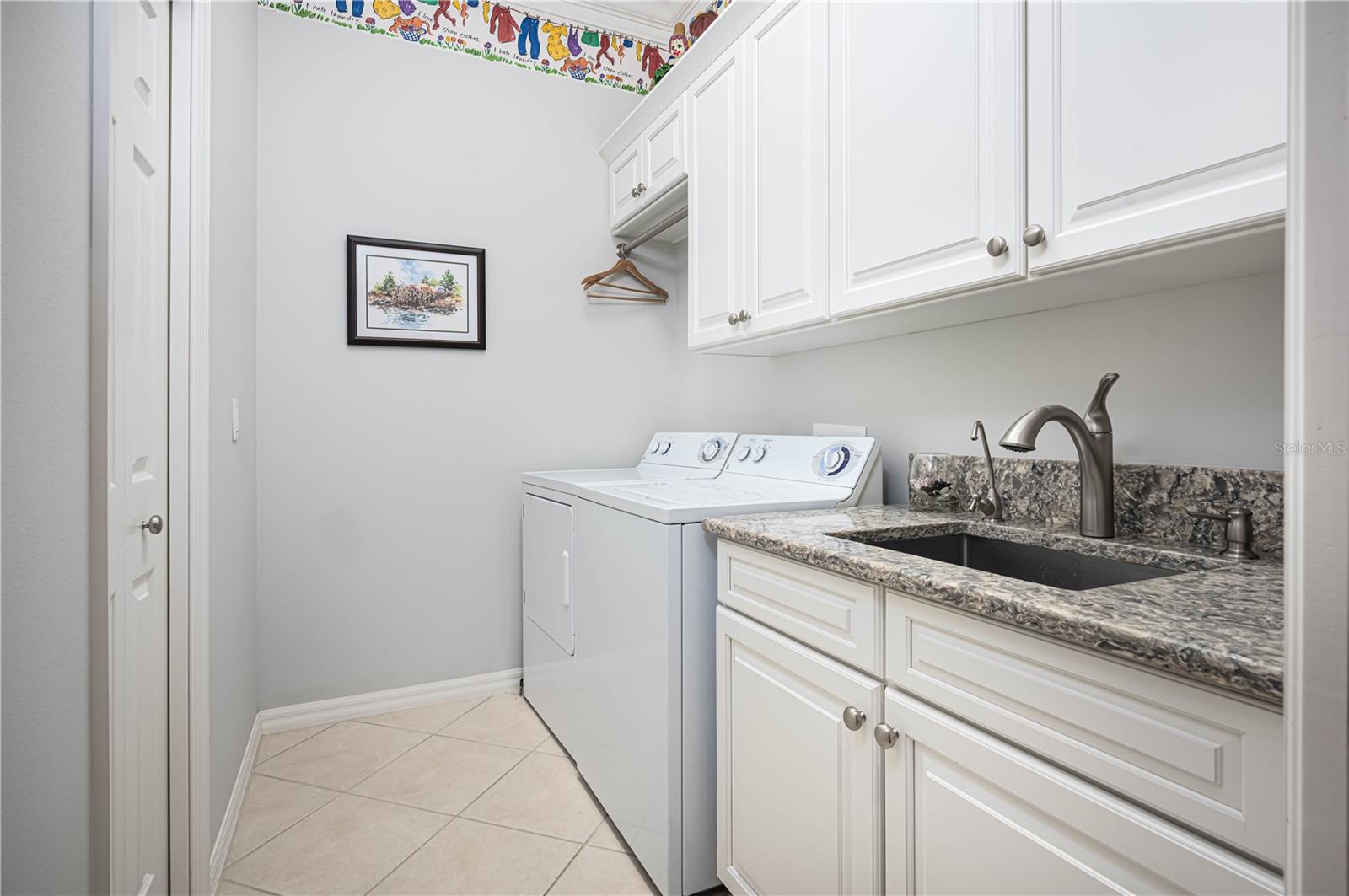 Image 33 of 76 For 937 Chickadee Drive