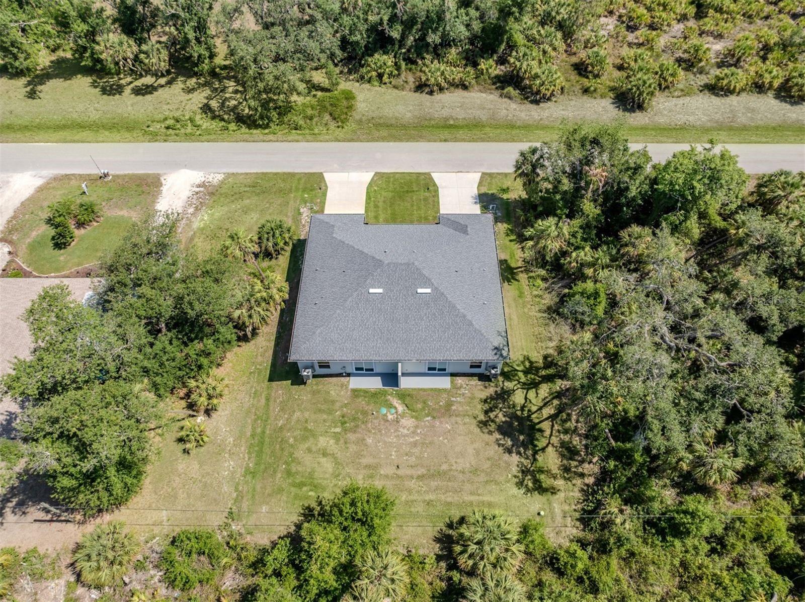 Image 20 of 20 For 16445 Tanglewood Avenue