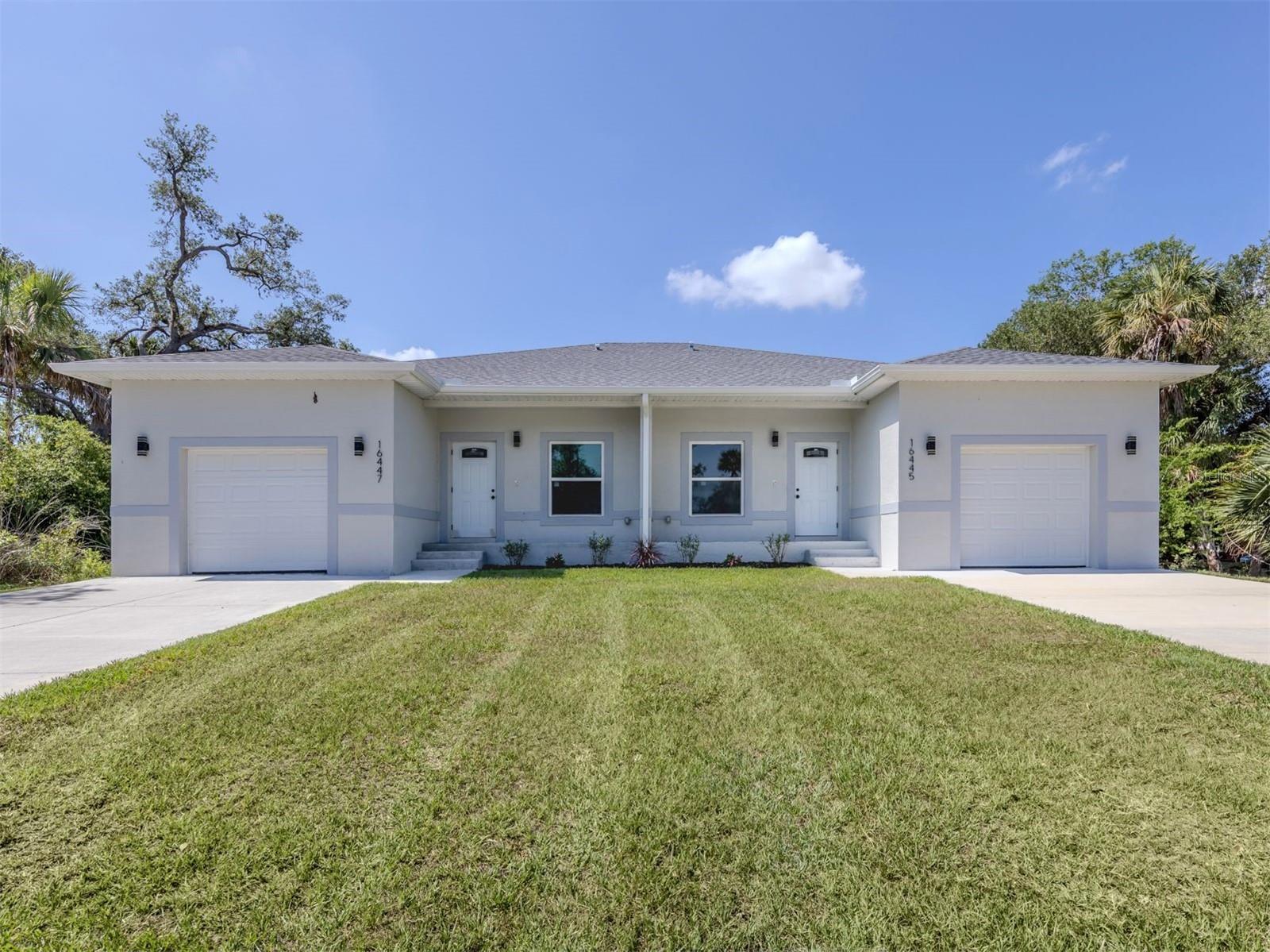 Image 3 of 20 For 16445 Tanglewood Avenue